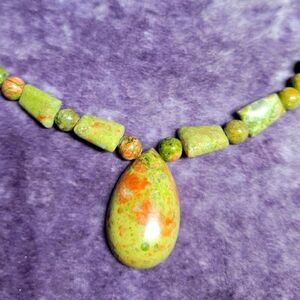 Unakite Beaded Pendant Necklace